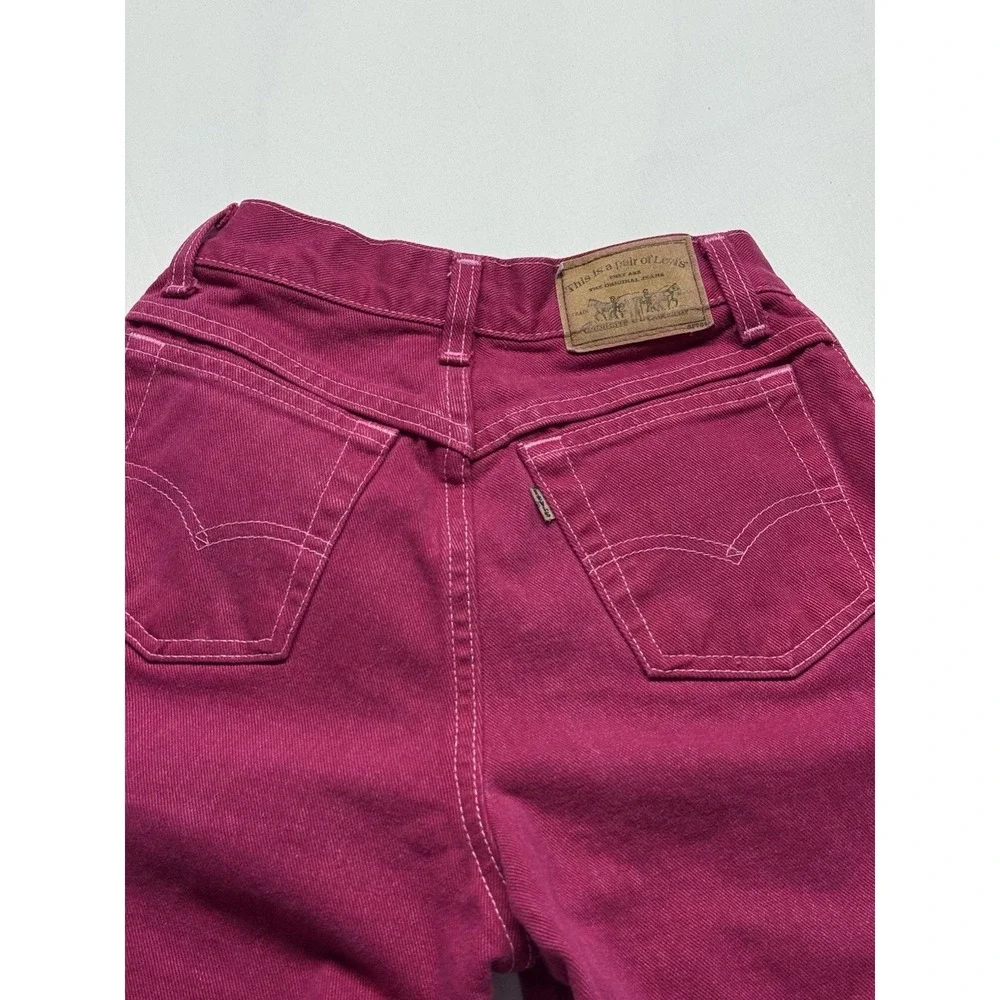 Vintage Levi's 900 Series Jeans High‎ Waisted 25x32 Made in USA Overdyed women's